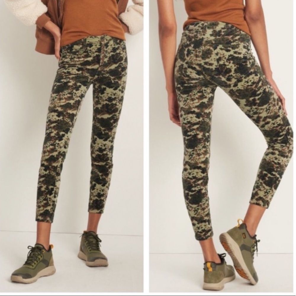 Pilcro (Anthropologie) high rise skinny button fly camo corduroy pant, sz 28 NWT